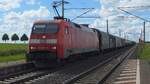 152 037-8	(91 80 6152 037-8) D-DB durchf�hrt mit gemischten G�terzug Ovelg�nne.